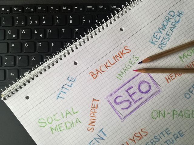 Precio SEO mensual: cuánto cuesta y qué debería incluir